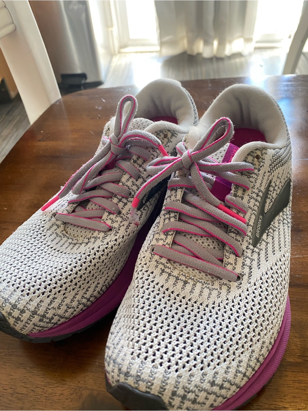Brooks Women’s Running Shoes - White and Pink - Picture 2 of 5